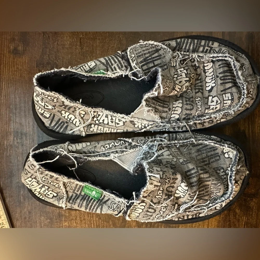 Sanuk Kids Sidewalk Surfers Vagabond Shoes Size 12